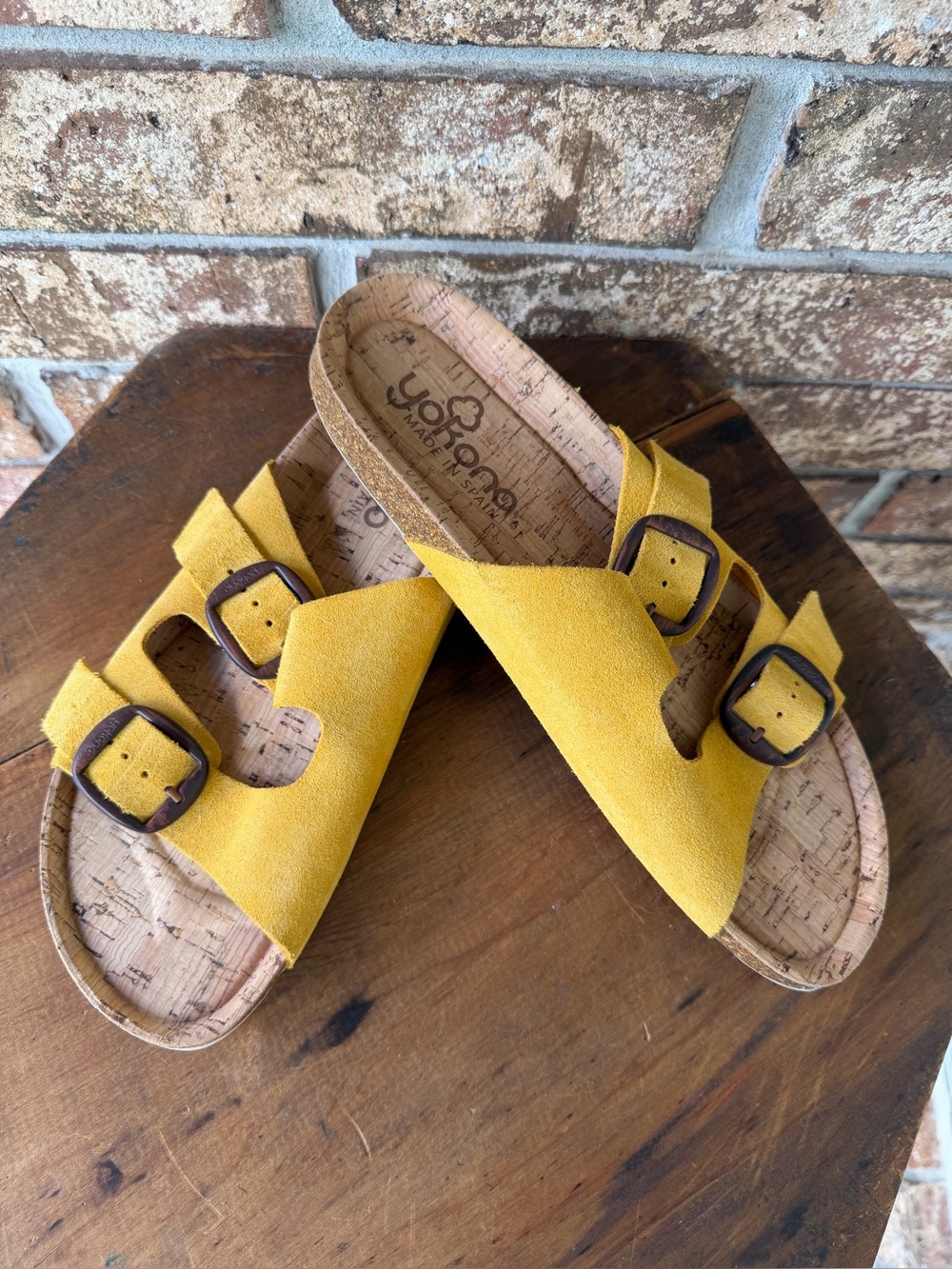 Yokono WIWI-003 Platform Slide Sandals Women’s Size 9.5 Vibrant Yellow